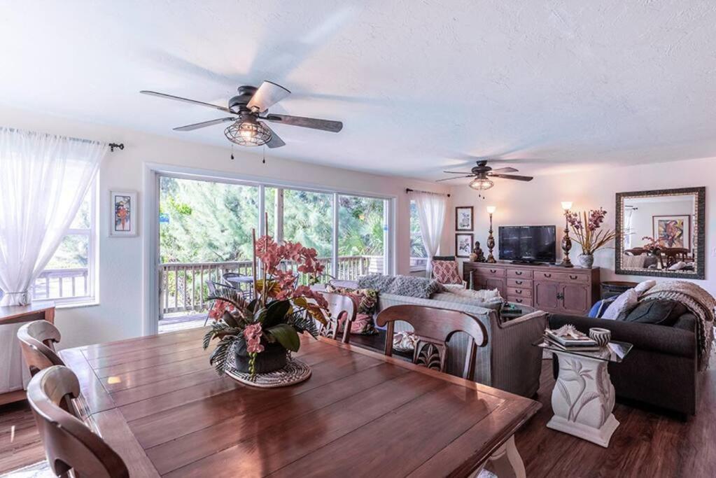 Your Tranquil Escape Is Found Directly On The Beach At The Serenity Beach Condo. Siesta Key Eksteriør bilde