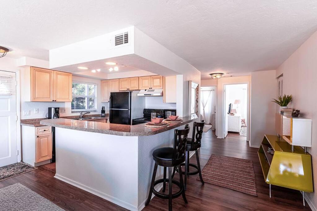 Your Tranquil Escape Is Found Directly On The Beach At The Serenity Beach Condo. Siesta Key Eksteriør bilde