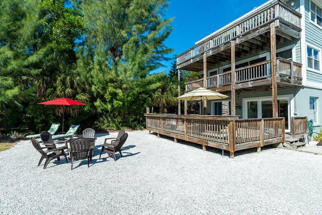 Your Tranquil Escape Is Found Directly On The Beach At The Serenity Beach Condo. Siesta Key Eksteriør bilde