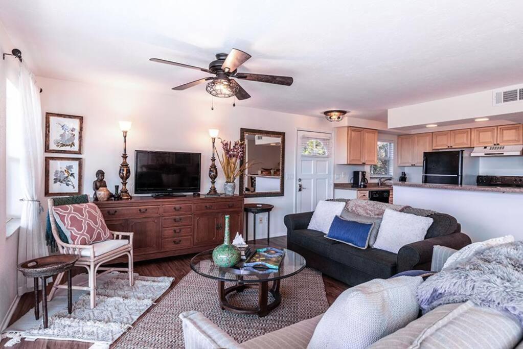 Your Tranquil Escape Is Found Directly On The Beach At The Serenity Beach Condo. Siesta Key Eksteriør bilde
